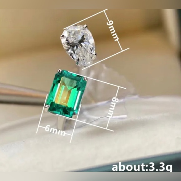 GREEN EMERALD & DIAMOND ADJUSTABLE RING - Picture 6 of 6